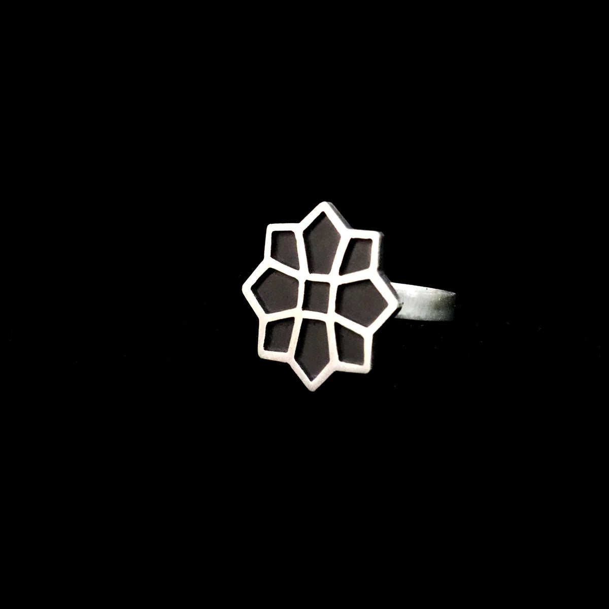 handmade silver statement star shaped ring